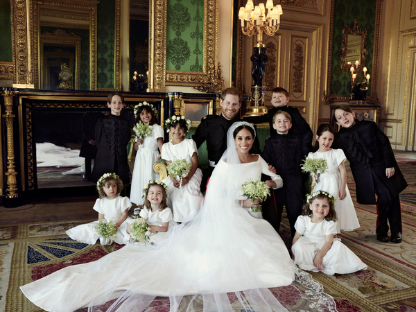▲▼王室婚禮官方照片出爐，哈利梅根婚禮。（圖／路透社）