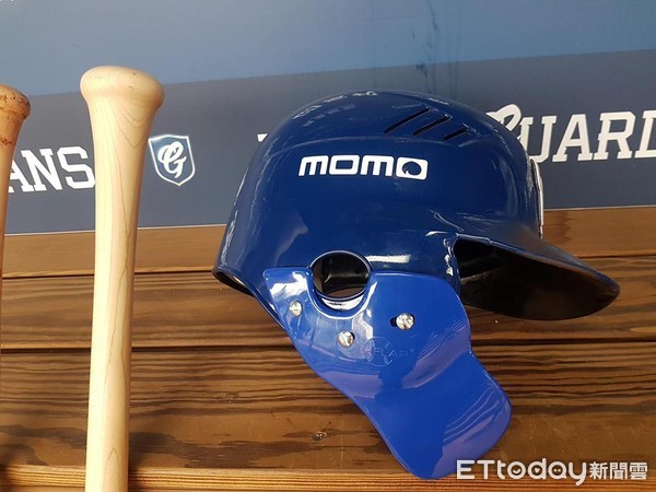 ▲林益全的C型頭盔。（圖／記者歐建智攝）