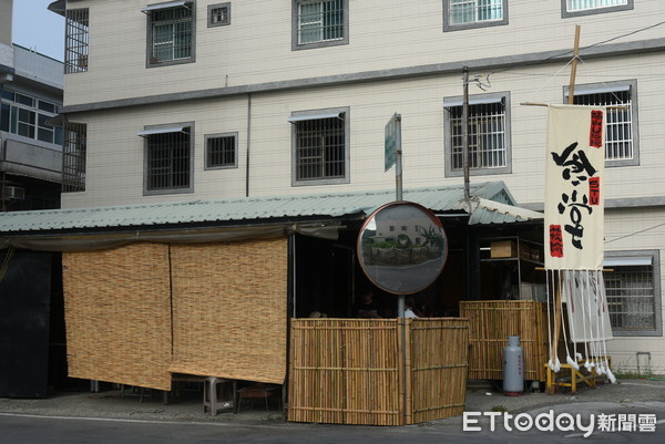 ▲▼樹德科技大學學生改造附近早餐店。（圖／樹德科技大學設計學院提供，請勿翻攝，以免侵權）