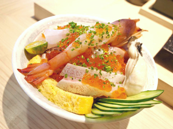 夏天就是要吃海鲜丼!台中5家美味丼饭每一口都像身在大海