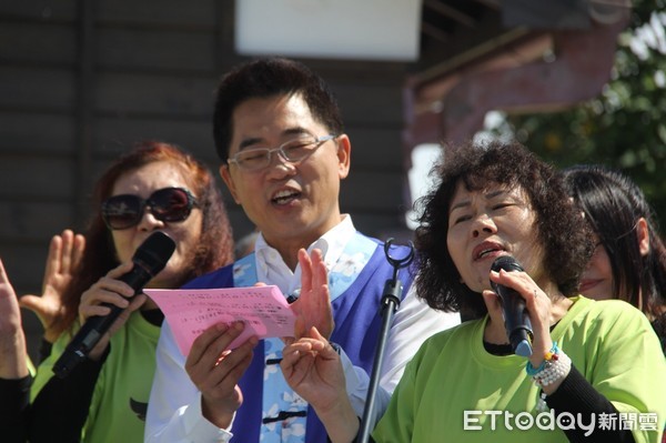 今年第五度拿到5星縣長的國民黨籍台東縣長黃健庭，勤赴中央簡報遊說，爭取不少競爭型預算，讓資源相對困乏的偏鄉有更多財源做建設。（圖／台東縣政府提供）