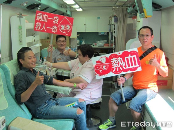▲台南市警三分局慶祝107年警察節，特舉辦捐血活動。（圖／警方提供）