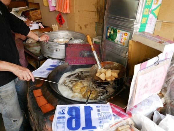 ▲鹹粿炸、金門蛋捲。（圖／傑瑞說到哪）