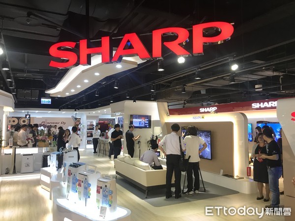 ▲SHARP三創智慧旗艦店。（圖／記者蔡惠如攝）