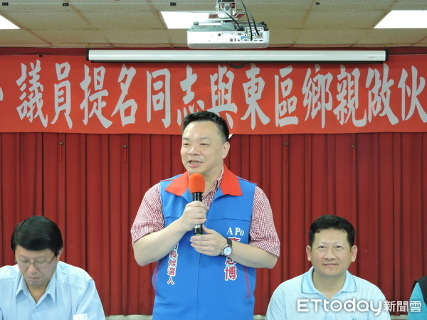 ▲國民黨台南市長參選人高思博，提出3大新政翻轉台南，也宣示新藍軍在台南團結一致爭取勝選的決心。（圖／高思博提供）