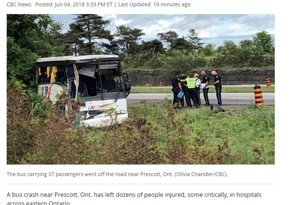 ▲加拿大一輛旅遊巴士車禍。（圖／翻攝自CBC）