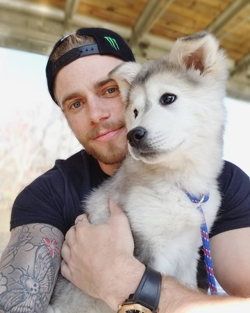 （圖／翻攝自IG:guskenworthy）