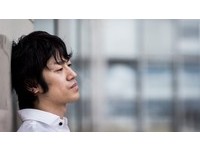 單親爸帶女兒看電影「只買一張學生票」　他：被裁員不能太奢侈