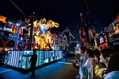 日本「環球影城夜間奇觀遊行」　首創360度光雕投影