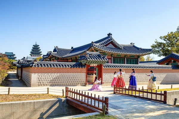 ▲輕旅行▼（圖／shutterstock.com、五福旅遊、新加坡濱海灣花園提供）