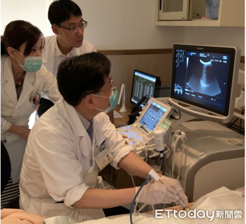 ▲肝腫瘤治療新技術　微波加熱「煮熟」癌細胞。（圖／台北榮總提供）