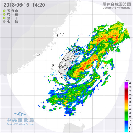 ▲▼ 熱帶性低壓出海。（圖／氣象局提供）