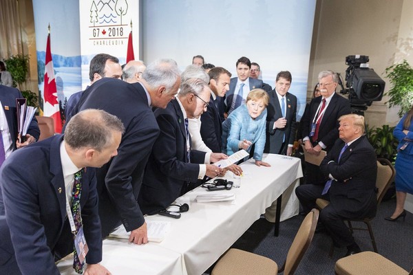 ▲▼美國總統川普在推特上PO出多張G7的照片，展示自己跟各國領袖關係要好。（圖／翻攝自推特／@realDonaldTrump）