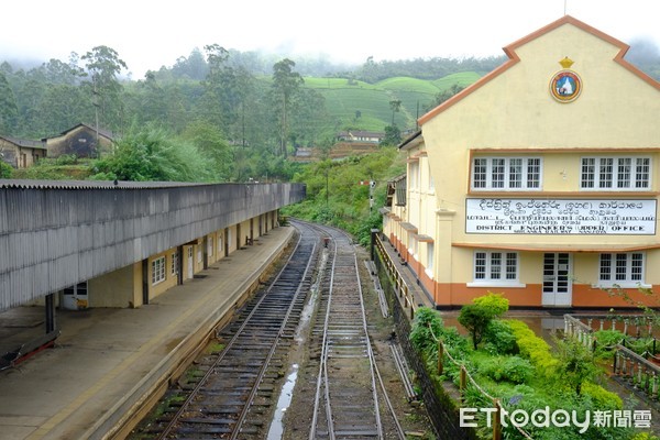 ▲斯里蘭卡nuwara eliya茶園火車。（圖／記者于佳云攝）