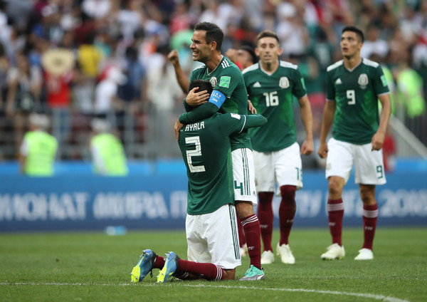 ▲墨西哥慶祝贏球。（圖／路透社）