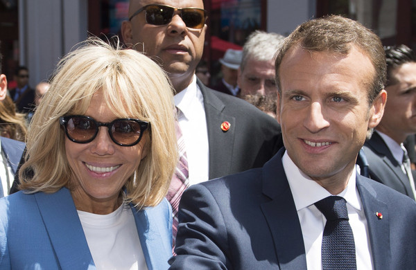 ▲▼ 法國總統馬克宏（Emmanuel Macron）與妻子布莉姬（Brigitte Macron）。（圖／達志影像／美聯社）