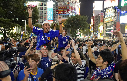 ▲東京澀谷慶祝日本贏球。（圖／達志影像／美聯社）