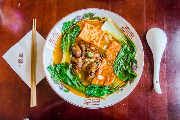 ▲台北市捷運松江南京站美食 食寓 牛肉麵。（圖／小虎食夢網提供）