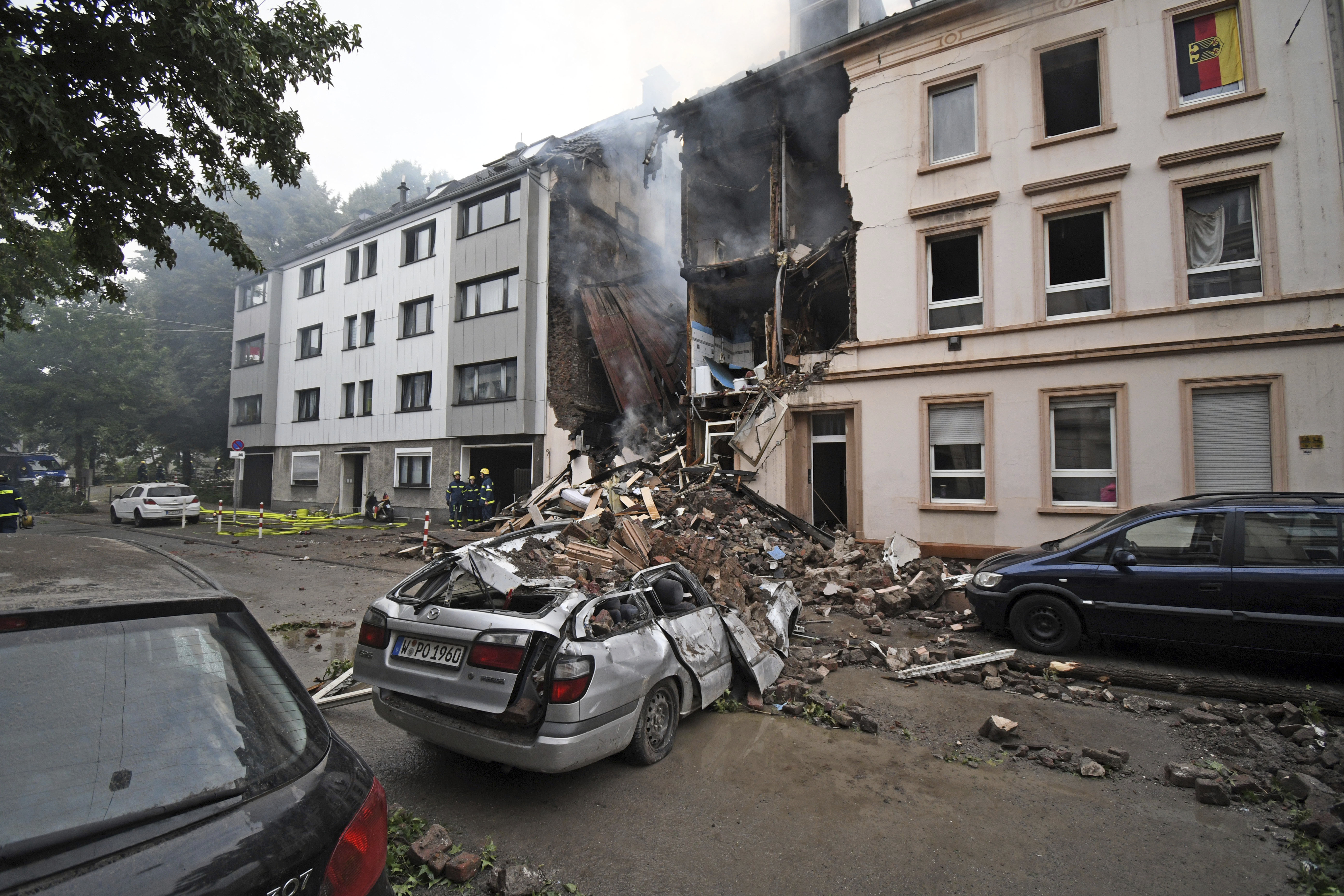 ▲▼噪音震天響！德國公寓深夜爆炸　釀25傷5重傷。（圖／達志影像／美聯社）
