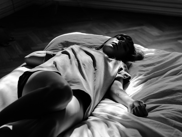 ▲▼女子、睡眠示意圖。（圖／翻攝自免費圖庫pixabay）