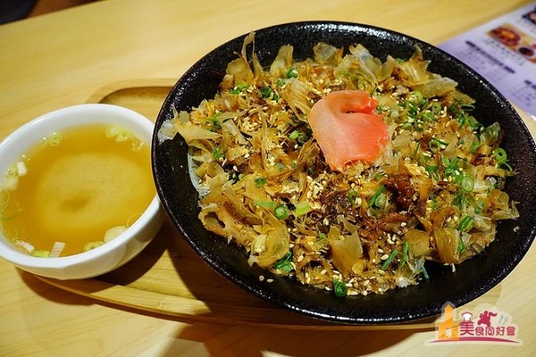 ▲高雄日式料理 赤燒丼飯。（圖／影子提供）