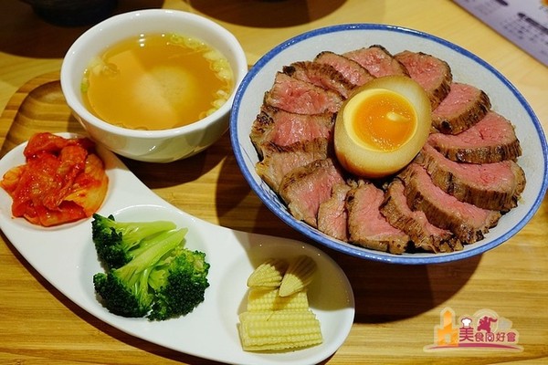 ▲高雄日式料理 赤燒丼飯。（圖／影子提供）