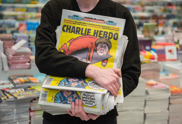  ▲▼ 法國《查理週刊》（Charlie Hebdo）位於巴黎的總部2015年1月7日發生槍擊，（圖／達志影像／美聯社）