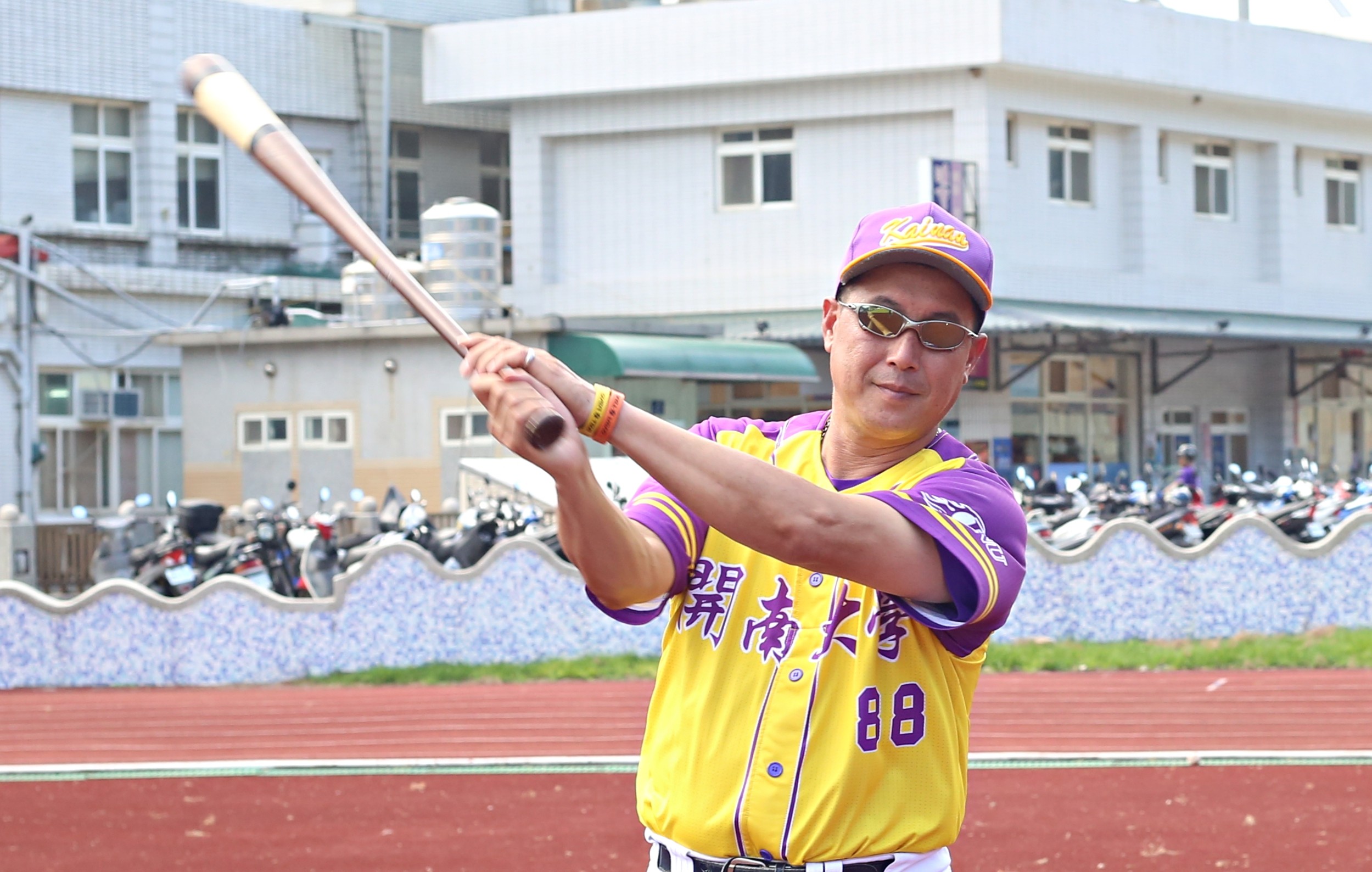 為馬祖青棒拿教練棒打擊郭李建夫 2天打了1年的量 Ettoday運動雲 Ettoday新聞雲