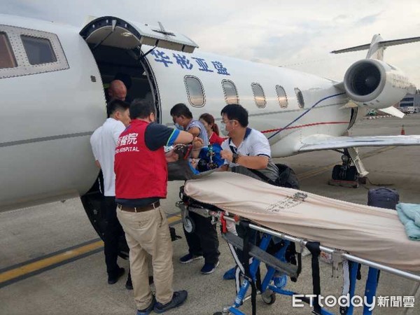 ▲透過醫療專機從上海將病人送回台灣，價格至少100萬元台幣以上             。（圖／上海禾新醫院提供）