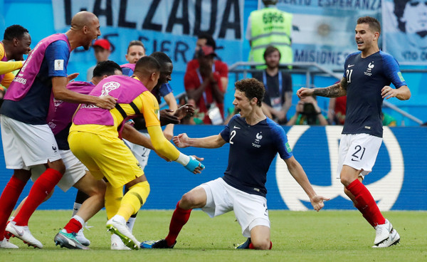 ▲▼       -2018世足,法國vs阿根廷。帕瓦德(Benjamin Pavard)進球（圖／路透社）