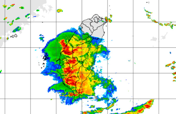 ▲▼中南部持續豪大雨特報。（圖／中央氣象局）