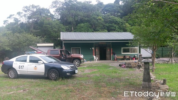 ▲▼一家6口2日下午到新北雙溪遊玩，夫妻溺水雙雙命危。（圖／記者林煒傑翻攝）