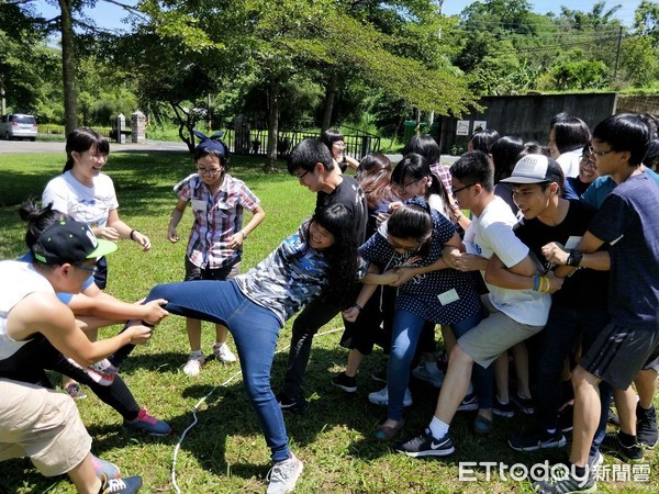 ▲台南市長榮中學，透過多元的品格涵養課程，讓學生在增加知識之外，更可有健康正向之身心靈發展，7月18、19日將舉辦品格生活營。（圖／長中提供）