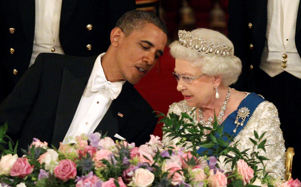 ▲▼英國女王伊莉莎白二世與美國前總統歐巴馬。（圖／路透社）