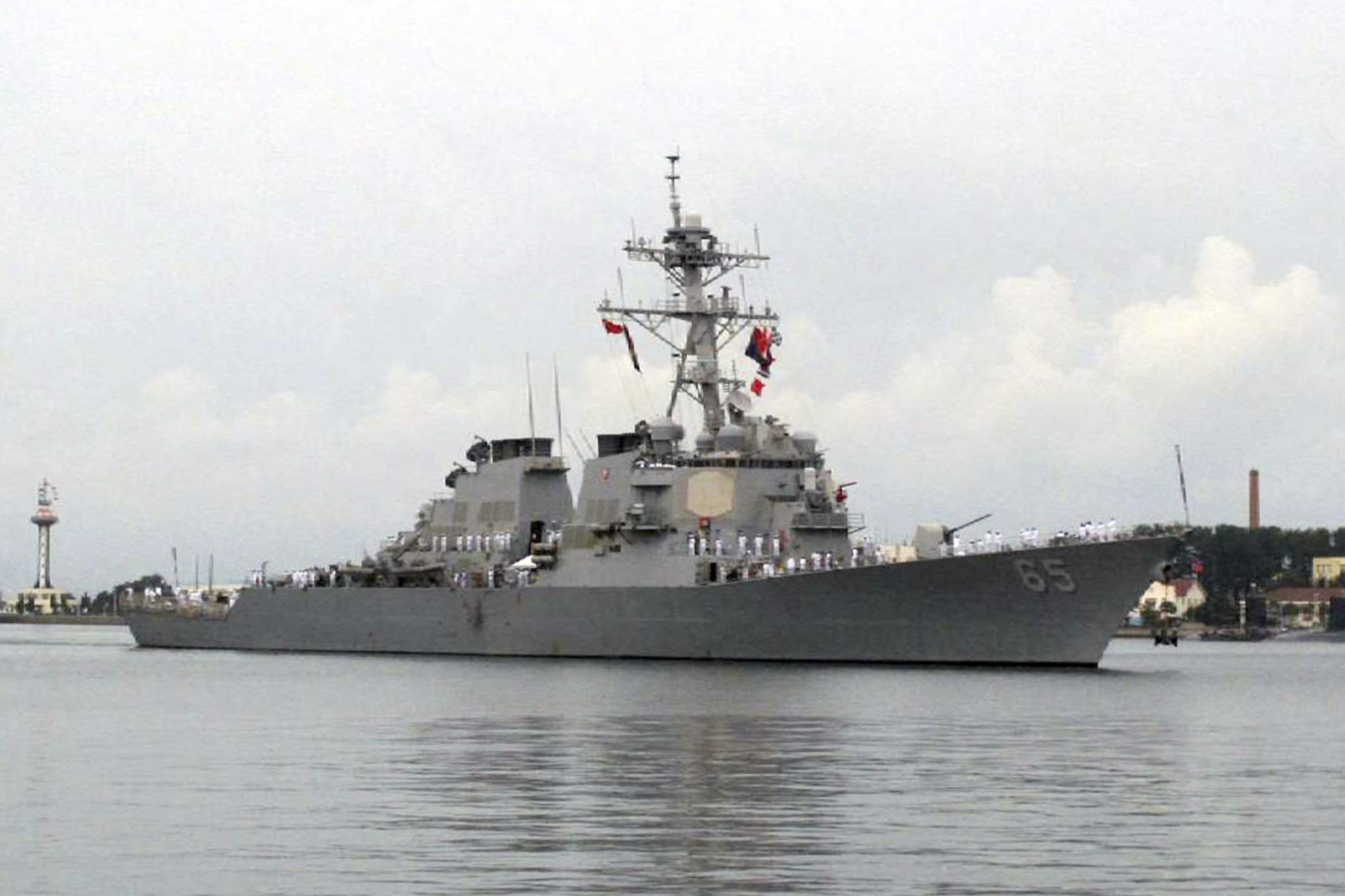 ▲▼美國海軍班福特號驅逐艦（USS Benfold，DDG-65）。（圖／達志影像／美聯社）