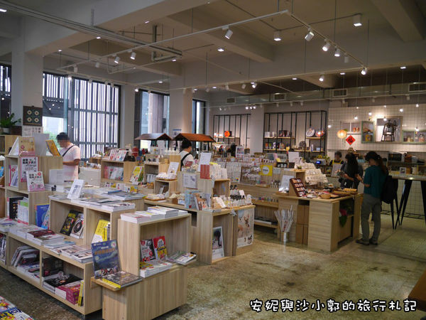 ▲▼嘉義複合式書店　承億小鎮漫讀。（圖／安妮與沙小郭的旅行札記提供）