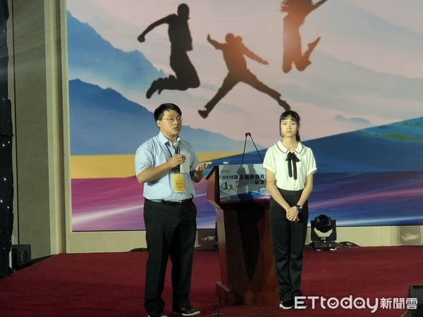 ▲▼方程式綠能科技技術長陳詠璿（左）接受現場評審提問。（圖／記者曾俊豪攝）