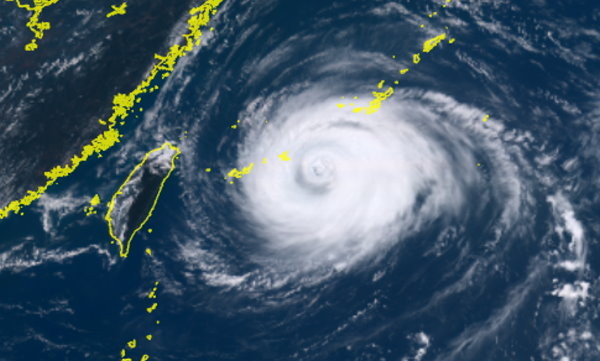 瑪莉亞颱風。（圖／翻攝自日本向日葵8號衛星）