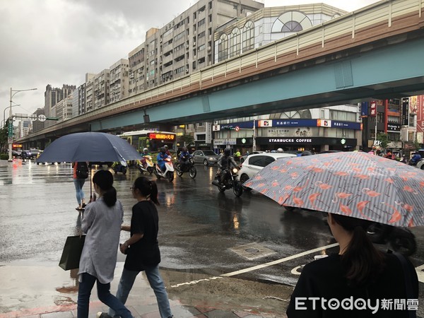 ▲▼捷運,文湖線,颱風。（圖／記者謝盛帆攝）