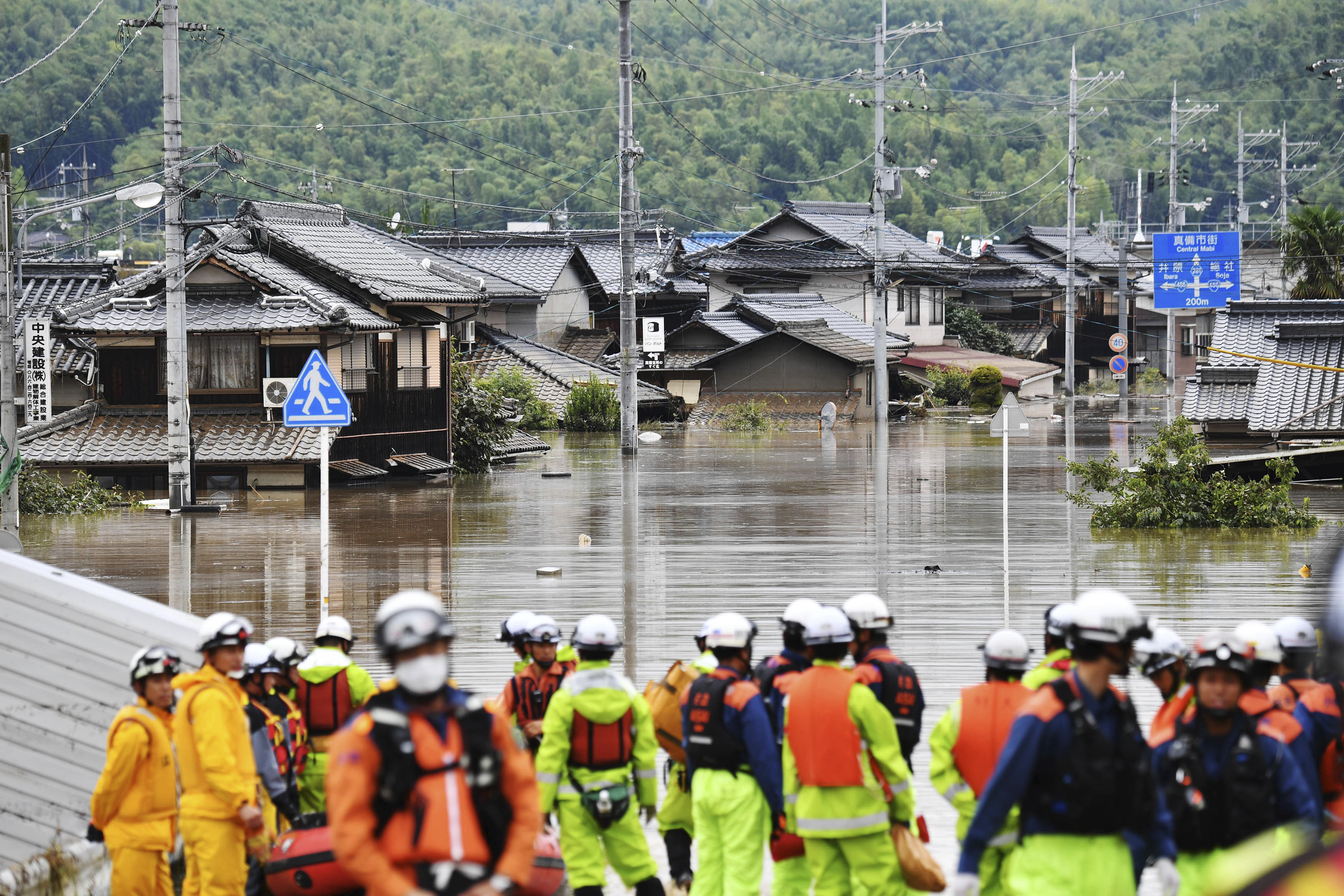 ▲▼西日本暴雨，岡山縣倉敷市受創嚴重。（圖／達志影像／美聯社）