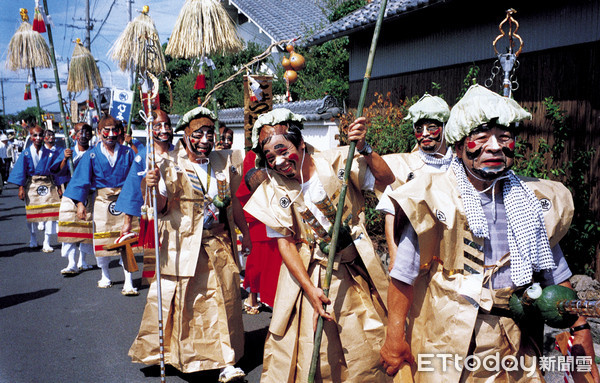 ▲日本Hyoge祭團隊與大溪社區歡笑交流並做精彩完整演出。（圖／文化局提供）