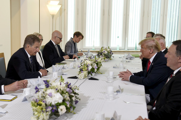 ▲▼ 美國總統川普在與俄羅斯總統普丁會晤之前，先和芬蘭總統尼尼斯托（Sauli Niinisto）會面。（圖／路透）