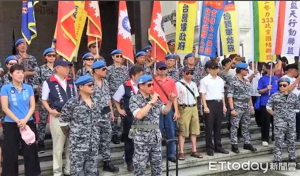 ▲台灣軍政府總召高安國發表聲明強烈譴責獨青潑漆行為。