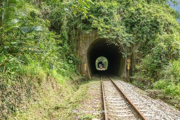 ▲苗栗舊山線鐵道自行車。（圖／跟著領隊玩提供）