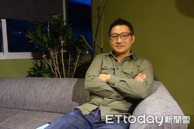 名厨杜汉松现场烹煮顶级海鲜食材 前国安局长