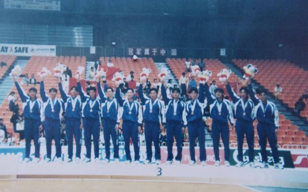 ▲ 1998年曼谷亞運男子排球銅牌黃金世代。（圖／取自Facebook／中華民國排球協會CTVBA粉絲團）