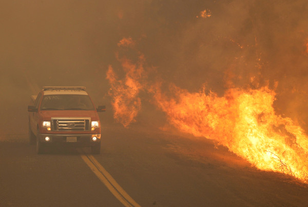 ▲▼門多西諾複合野火（Mendocino Complex fire）已經成為加州史上最大野火。（圖／路透社）