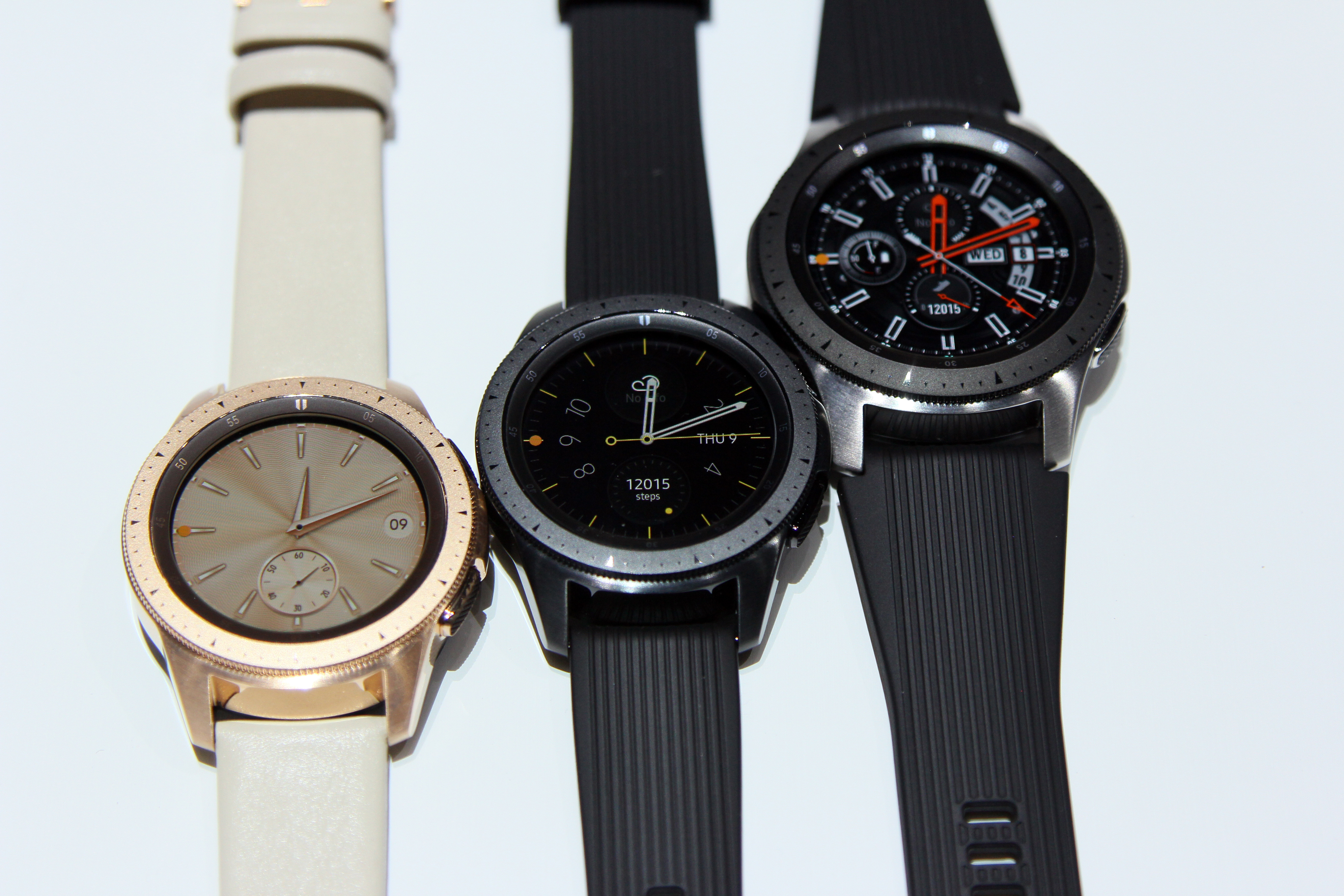 三星Galaxy Watch智慧表力拼Apple Watch、不充電可用7天| ETtoday3C家電新聞| ETtoday新聞雲