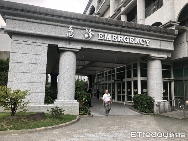 ▲▼女子疑被人發現在汽車旅館內上吊輕生，對此旅館人員不願多做回應。（圖／記者趙永博攝）