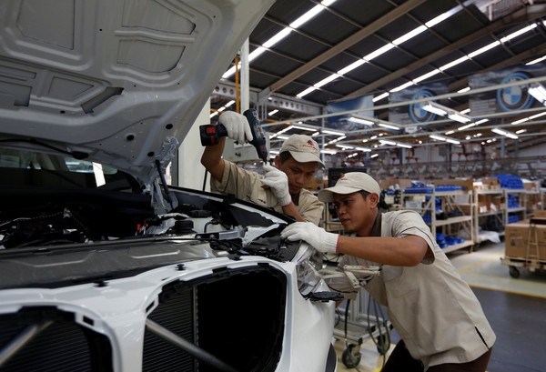 BMW南韓火燒車風波「燒」不停　原廠下令擴大召回歐洲32萬輛市售新車（圖／路透社）
